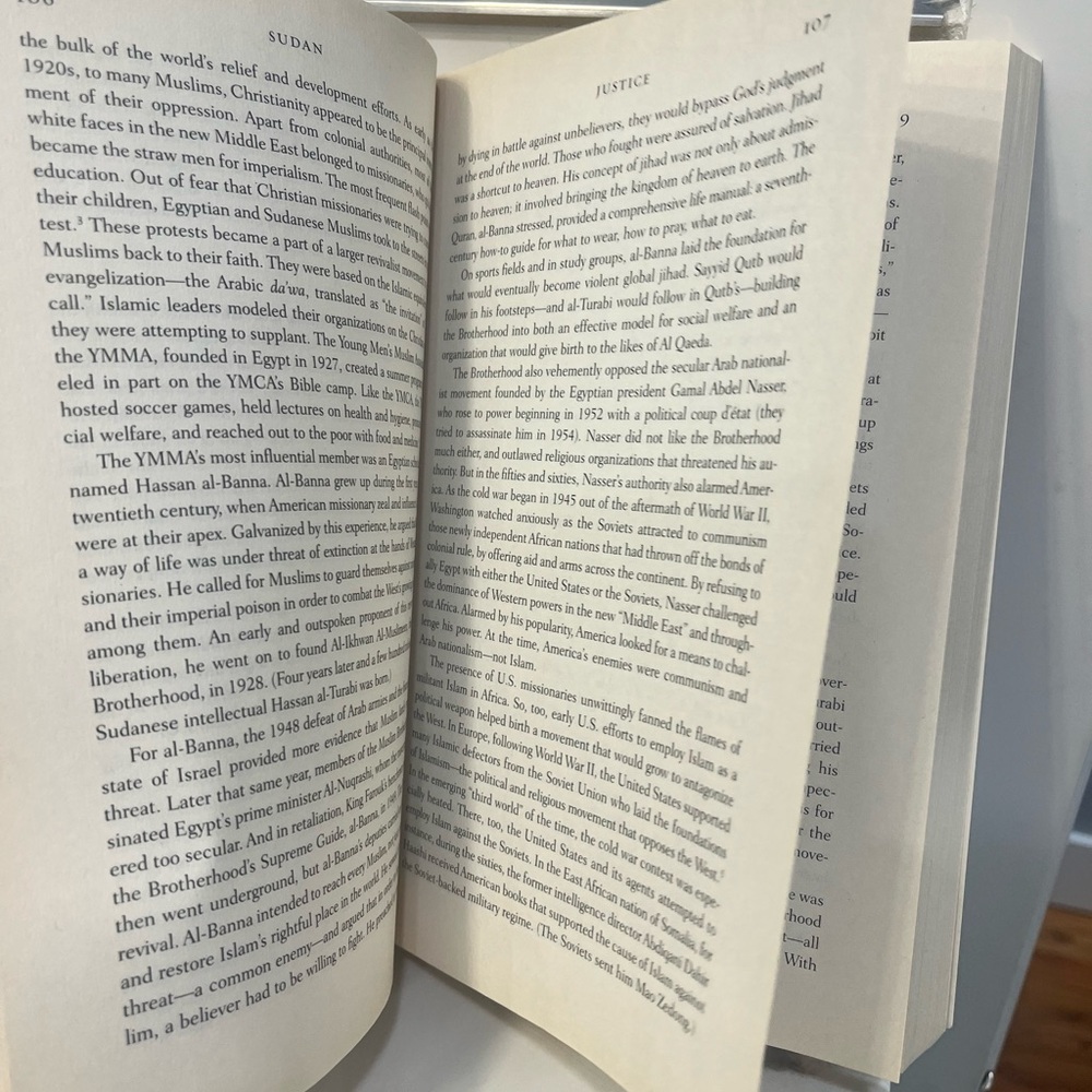 Eliza Griswold The Tenth Parallel Book:‎ Dispatches Fault Line Between Christ - Picture 3 of 8